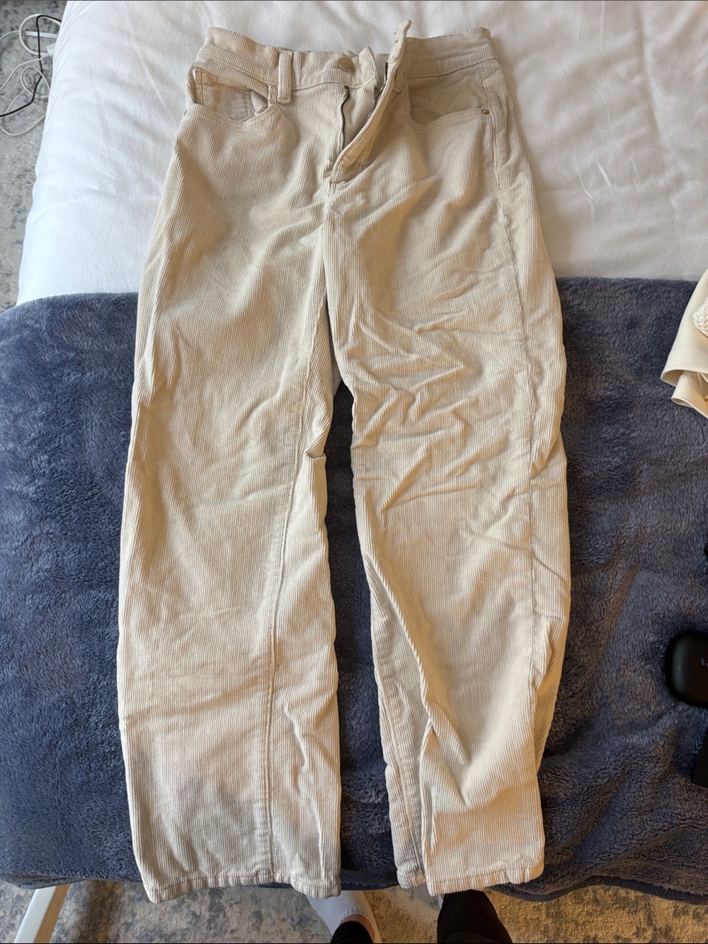 DL1961 Women’s Corduroy Jeans in Light Beige